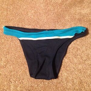 Fabiola swim bottom